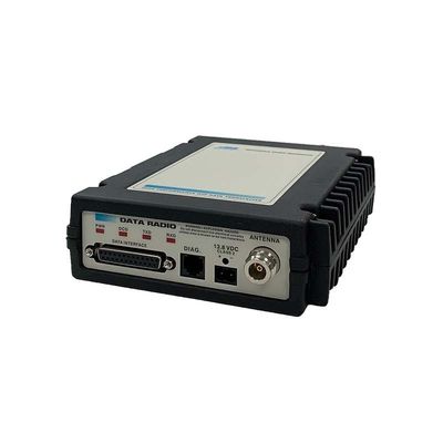 فرستنده داده های دیجیتال بی سیم تمام باند SDR